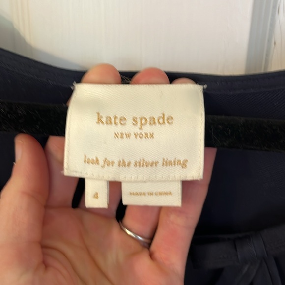 KATE SPADE Navy Blue Fit and Flare Bow Cap Sleeves Dress Sz 4 - Picture 4 of 5
